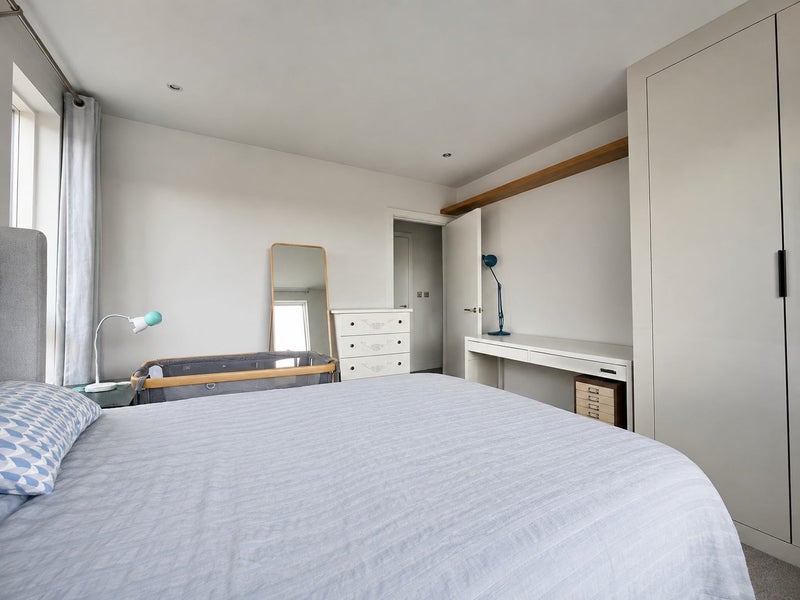Room Copper Street in Greater London