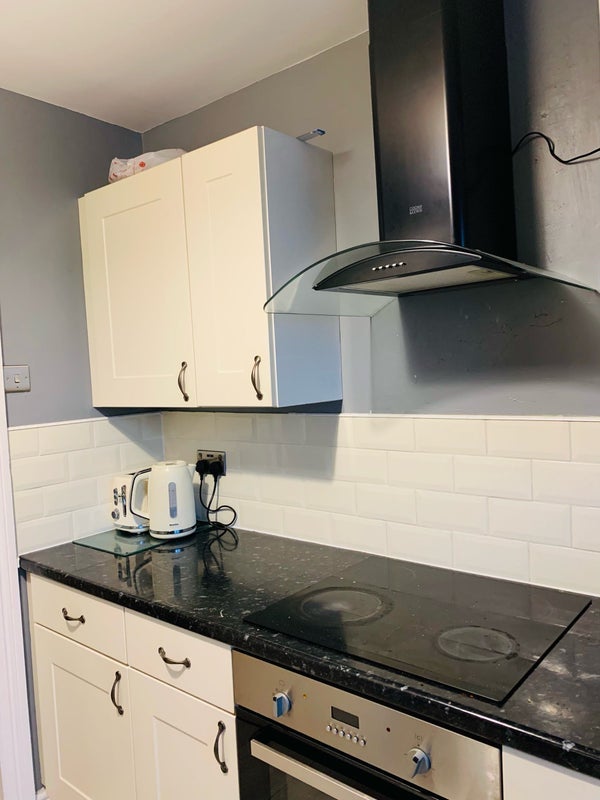 Room Claremont Close in Greater London
