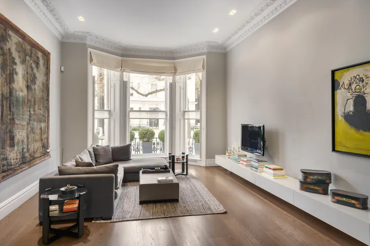 Flat Holland Park in Greater London