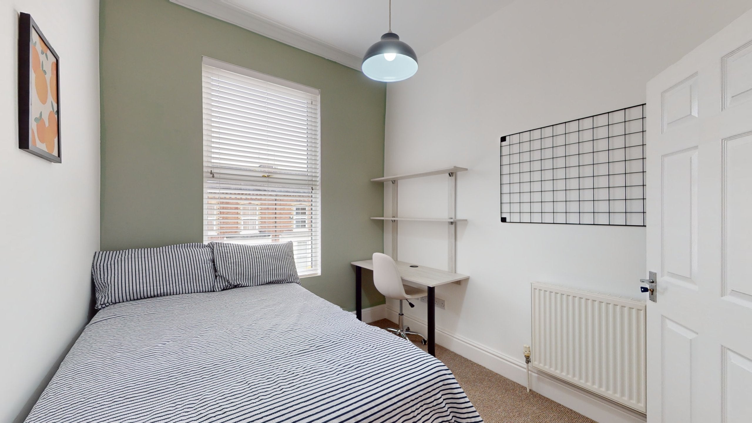Room Rufford Road in Liverpool