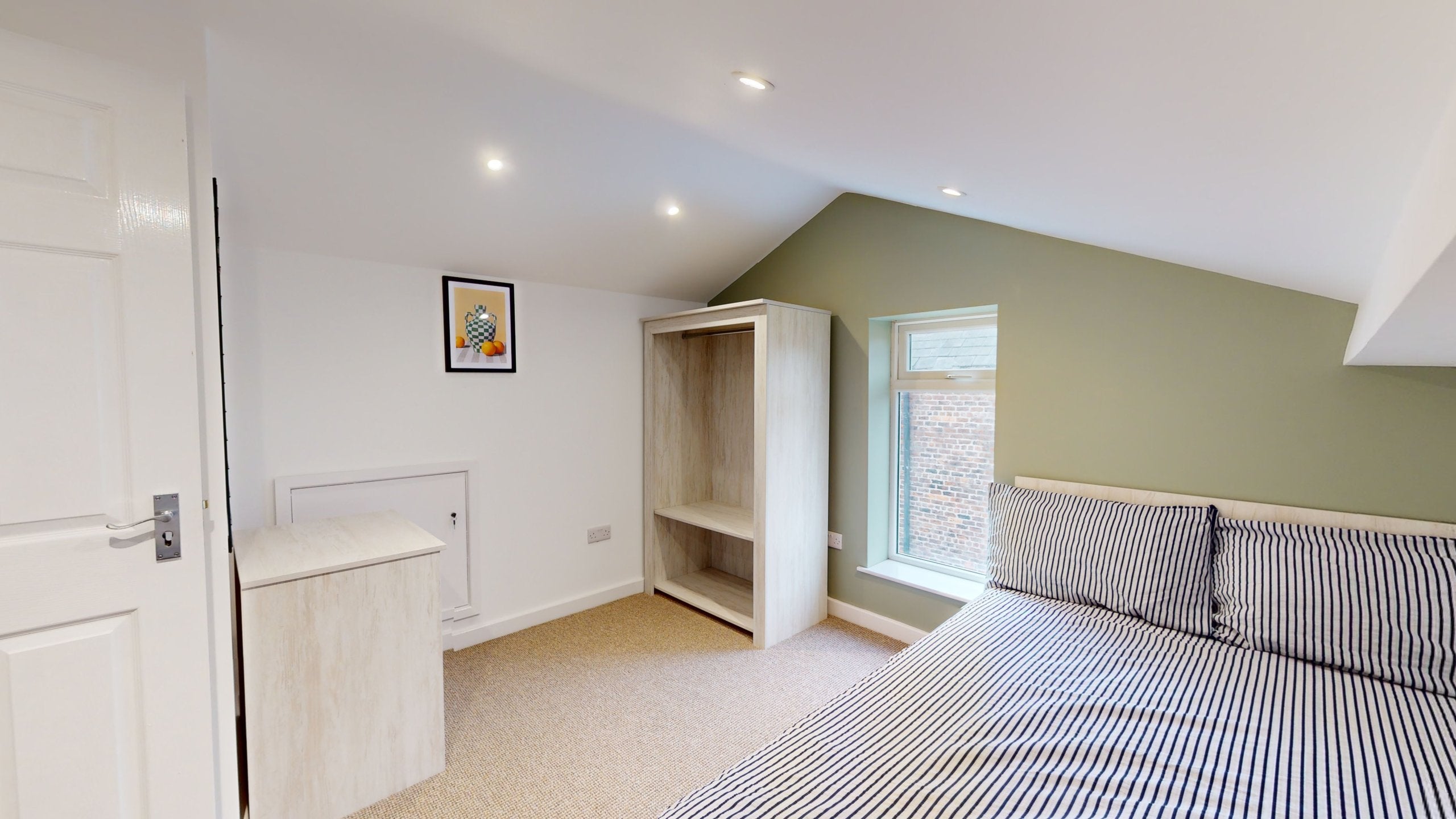 Room Rufford Road in Liverpool