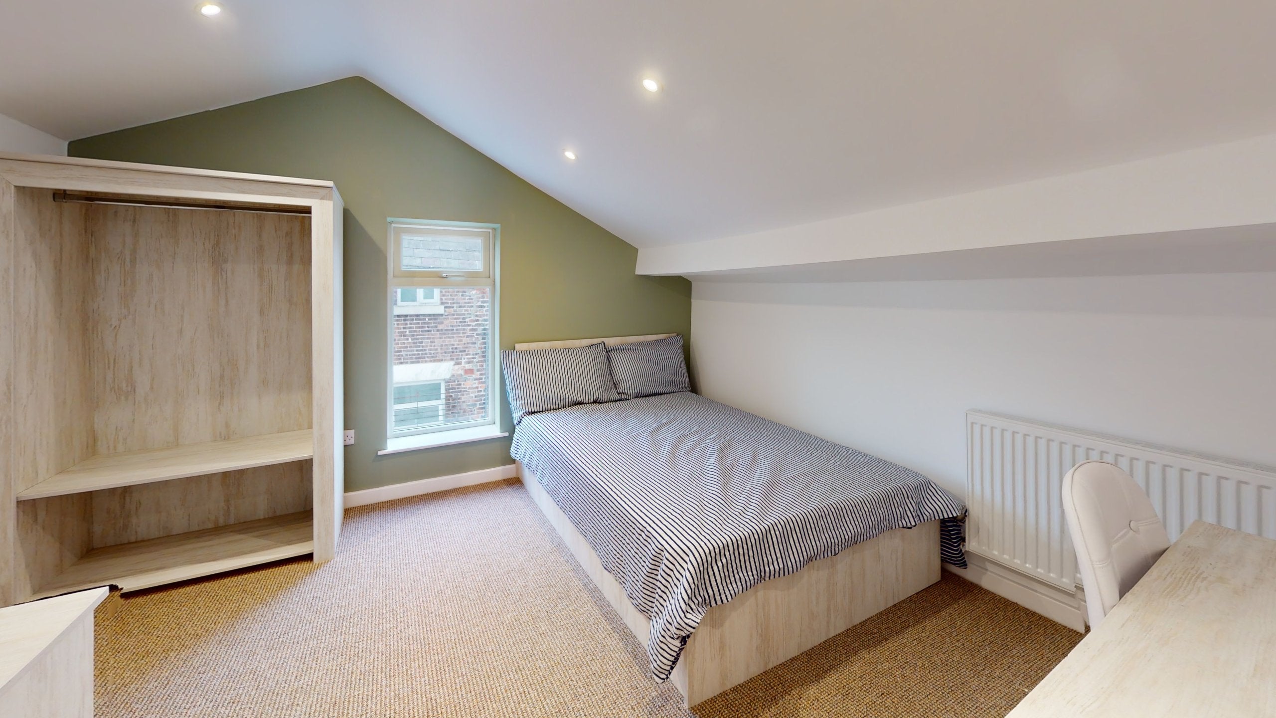 Room Rufford Road in Liverpool