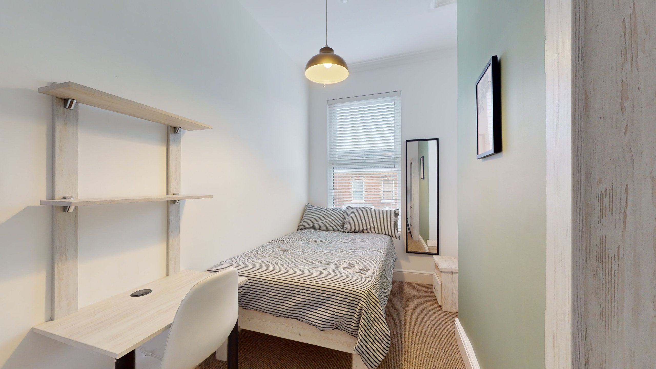Room Rufford Road in Liverpool