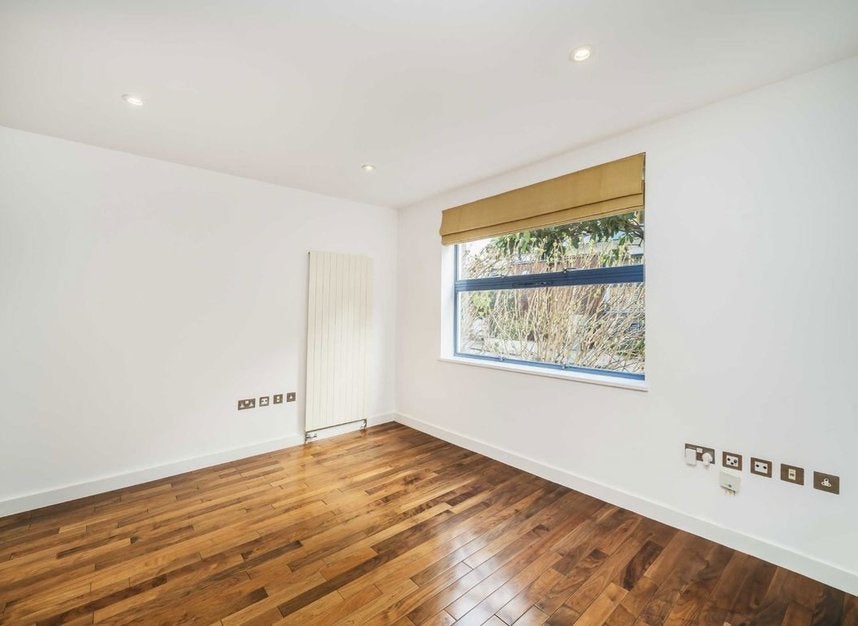 House Dunworth Mews in Greater London