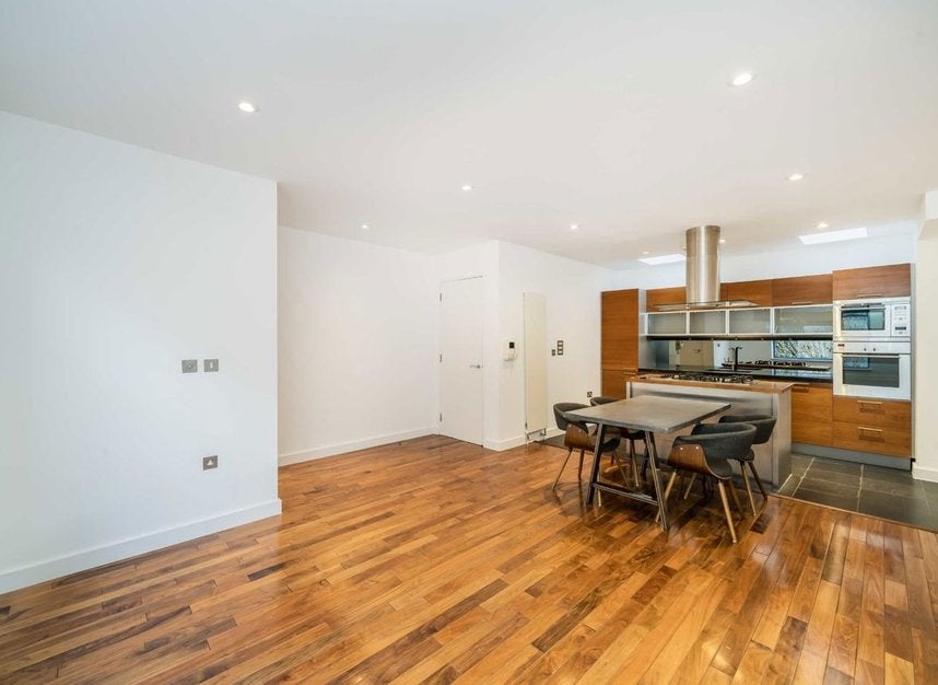 House Dunworth Mews in Greater London