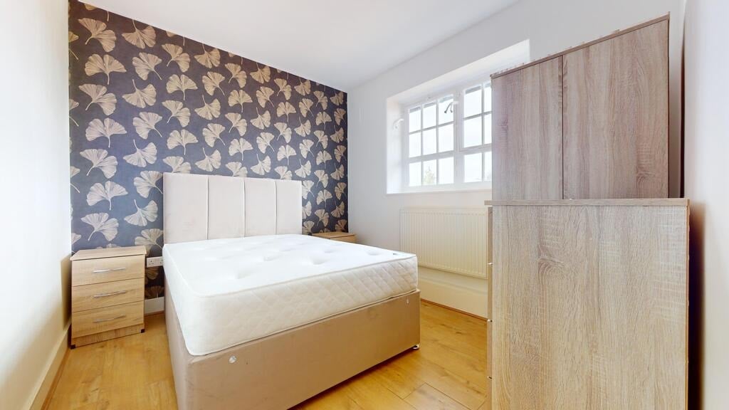 Flat Frampton Street in City of Westminster