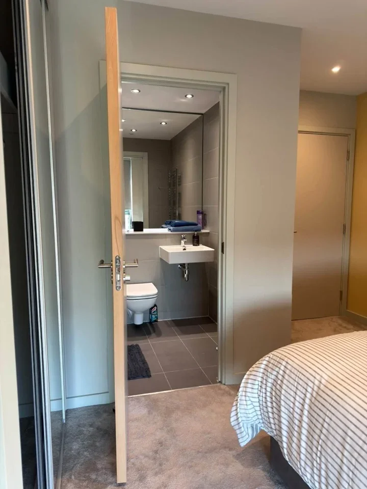 Room Junction Approach in Greater London