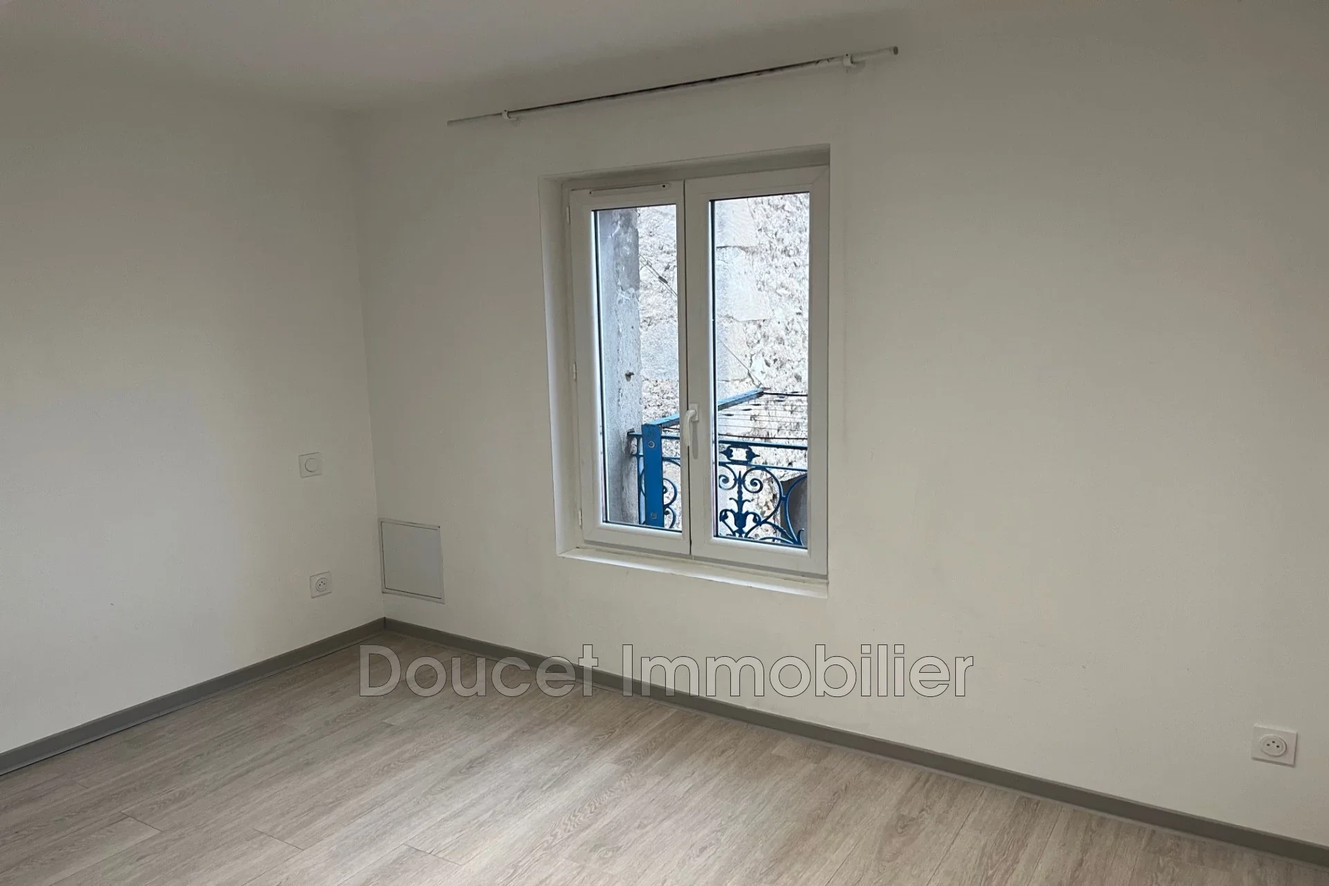 Flat Avenue Clemenceau in Lamalou-les-Bains