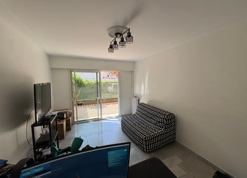 Appartement Avenue Saint-Exupéry à Cagnes-sur-Mer