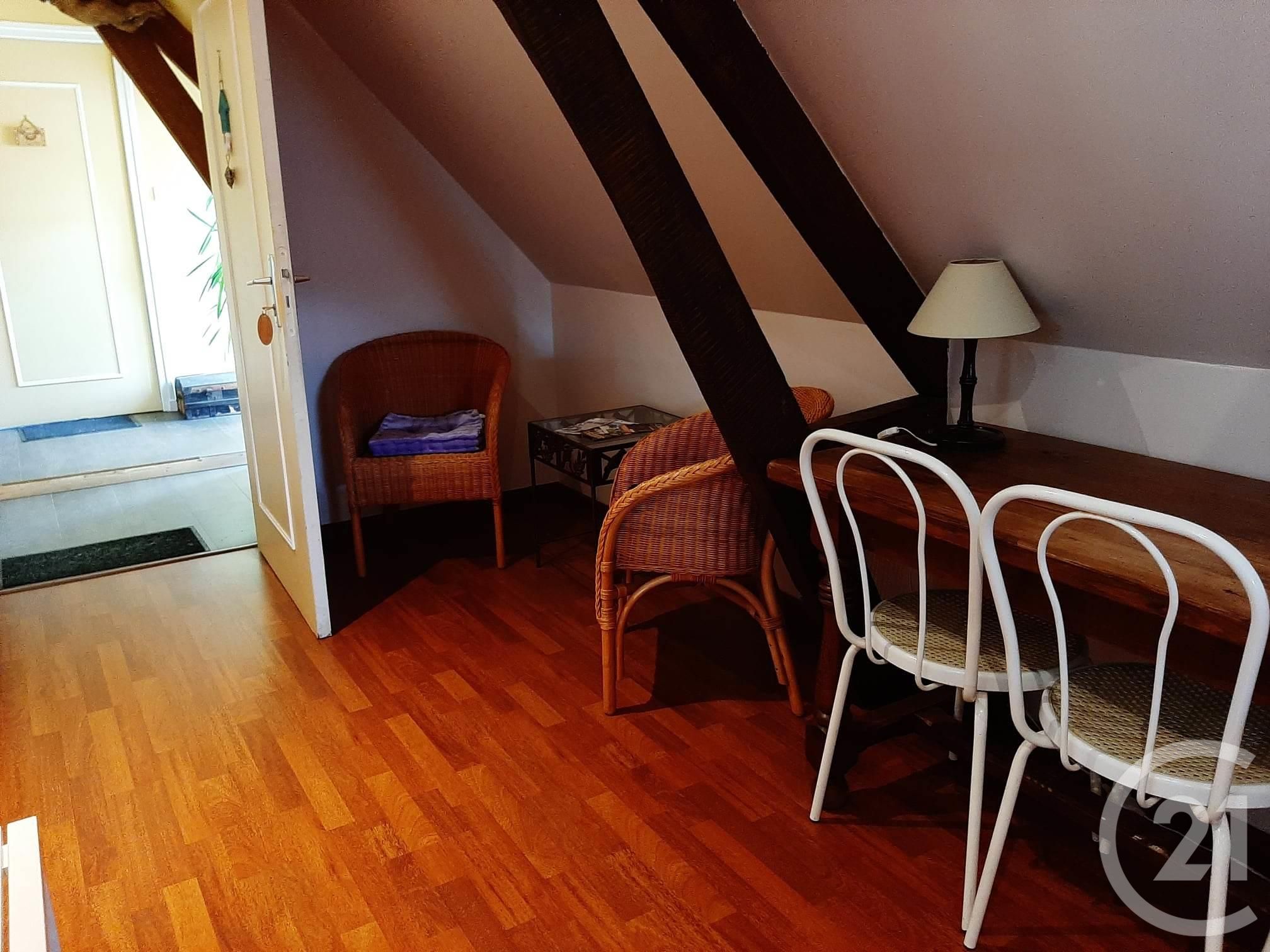Appartement Rue de l'École à Bréxent-Énocq