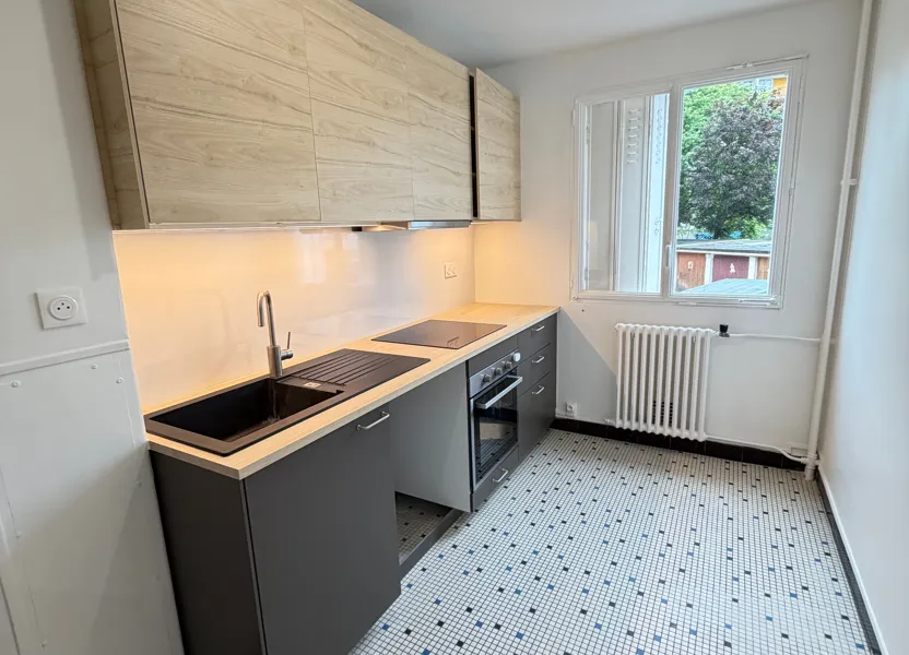 Appartement Avenue de la République à La Courneuve