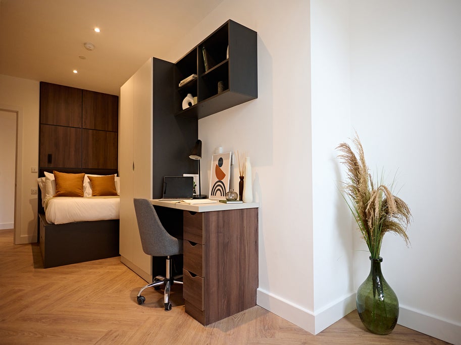 Flat Westgate in Leeds