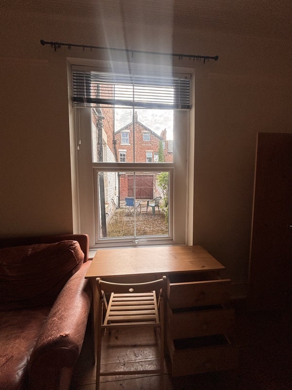 Room Queens Terrace in Newcastle upon Tyne