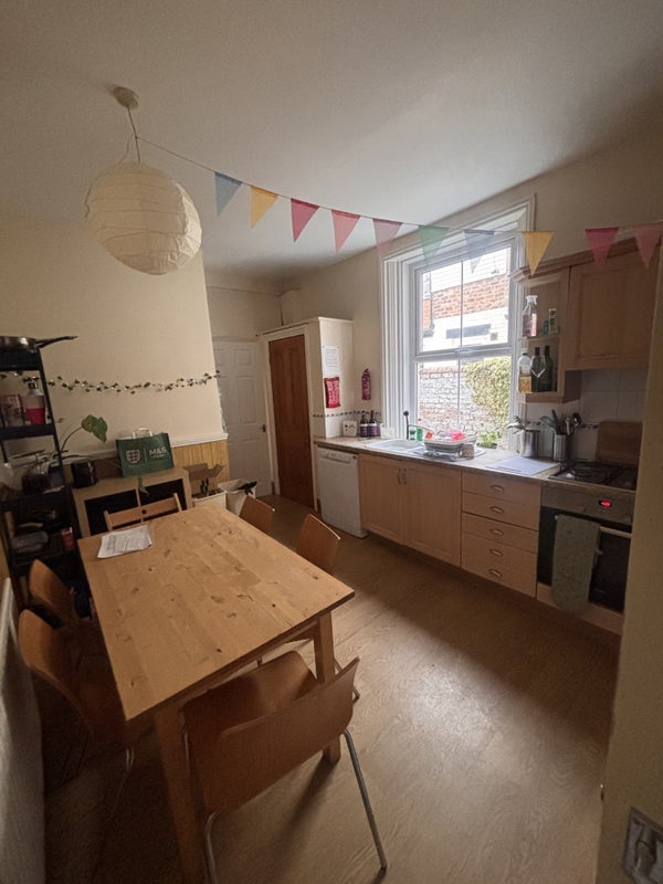 Room Queens Terrace in Newcastle upon Tyne