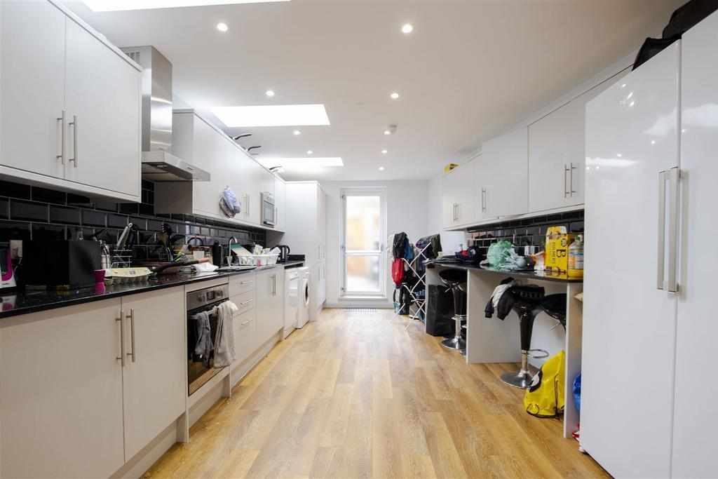 Flat Hubert Road in Birmingham