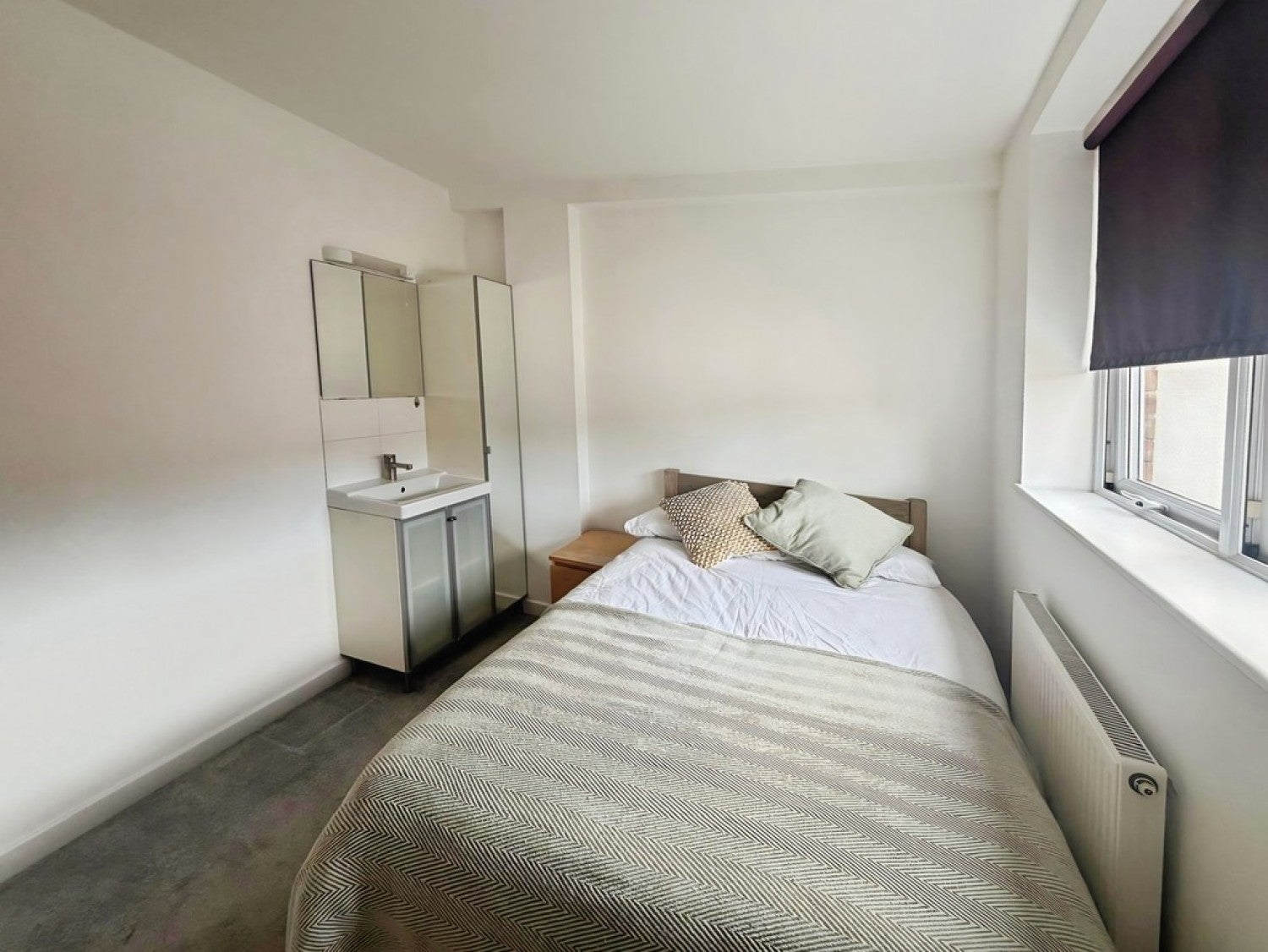 Room West Hendford in Yeovil