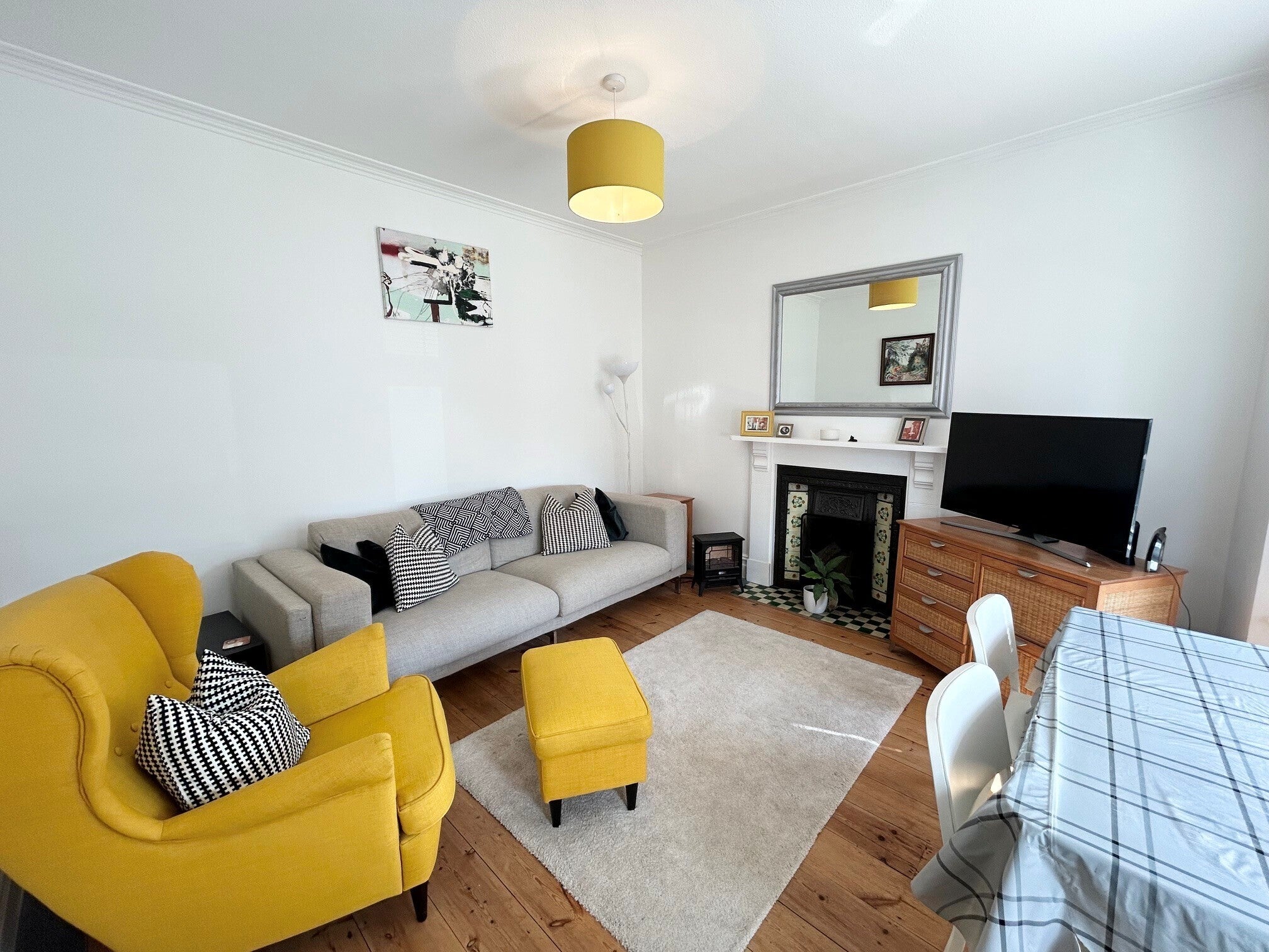 Flat Edgehill Road in Bournemouth