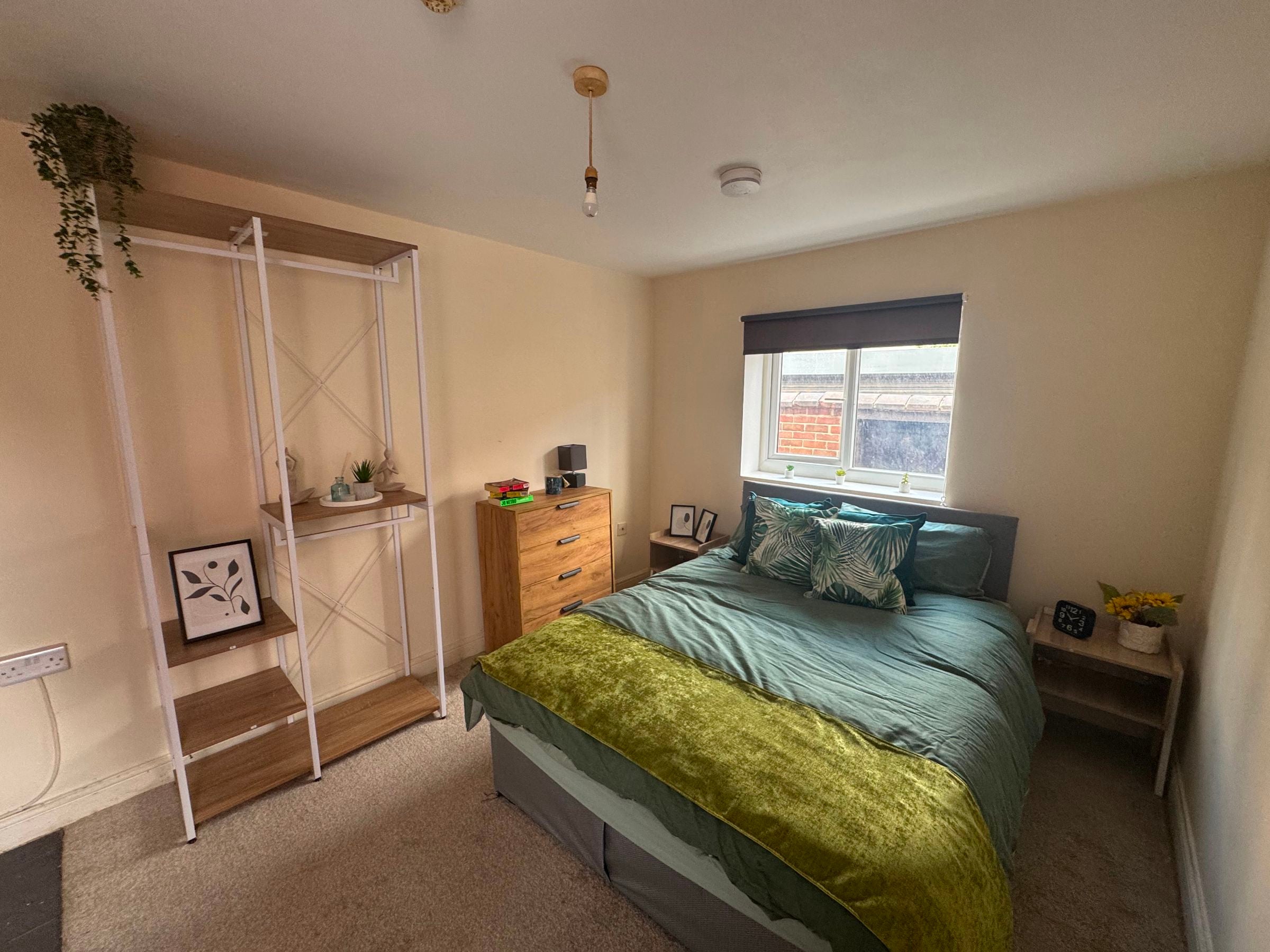 Room Royal Avenue in Doncaster