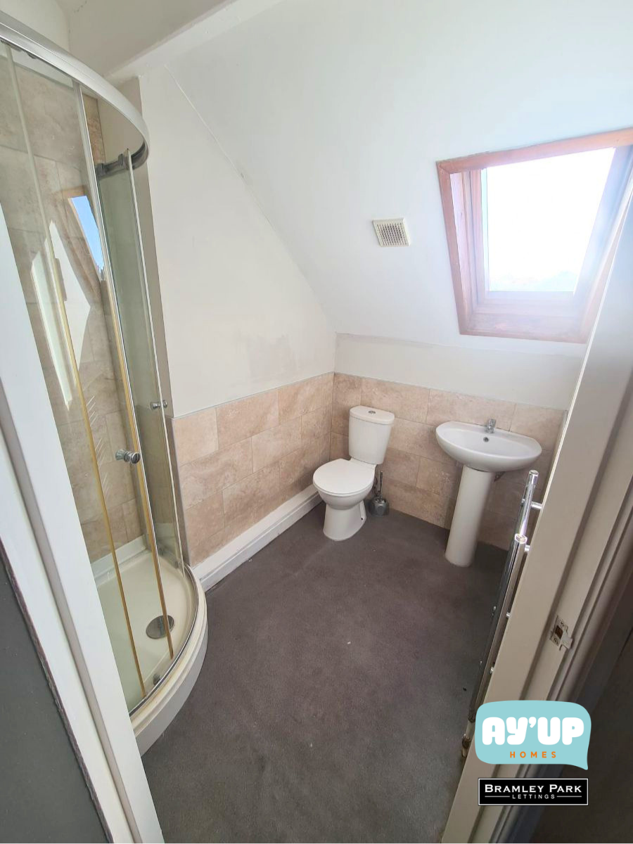 Room Milton Walk in Doncaster