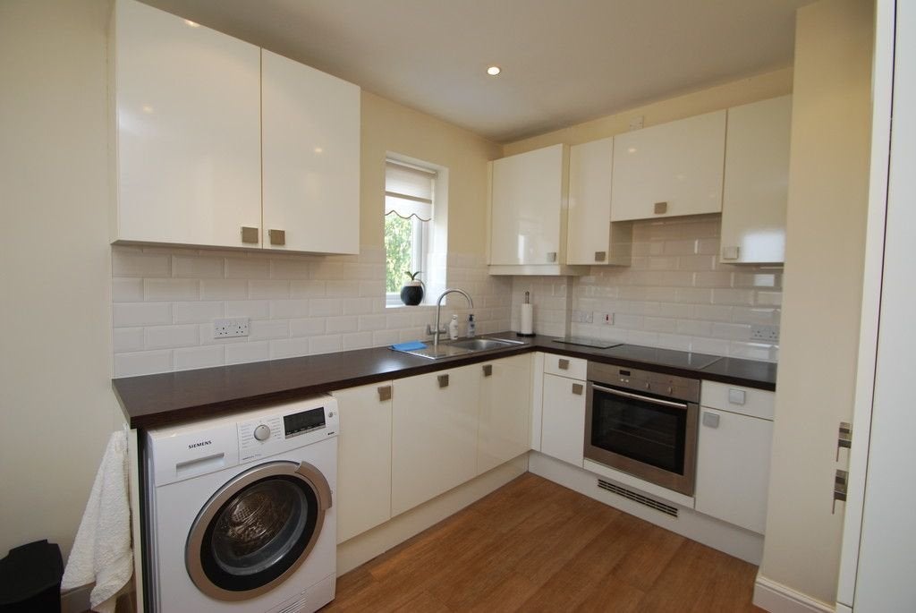 Flat Woodvale Close in Barnsley