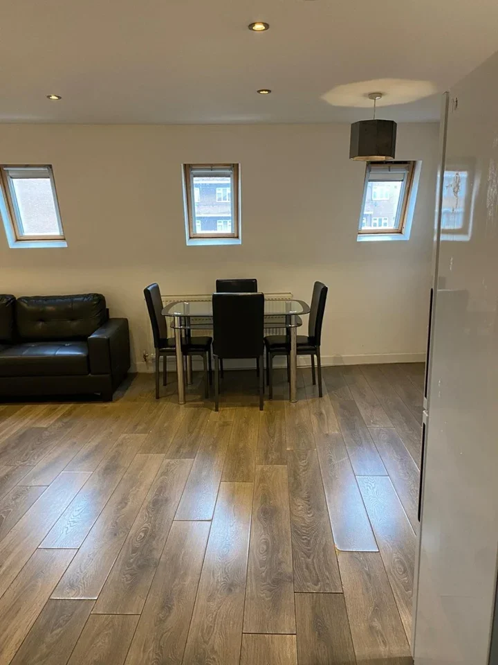 Flat Walworth Road in Greater London