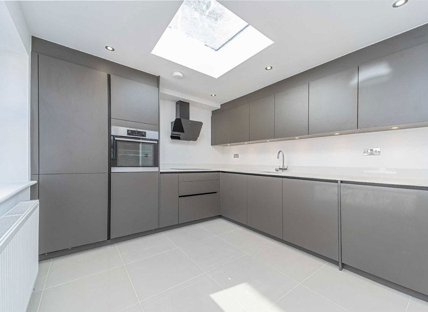 House Stable Mews in Greater London