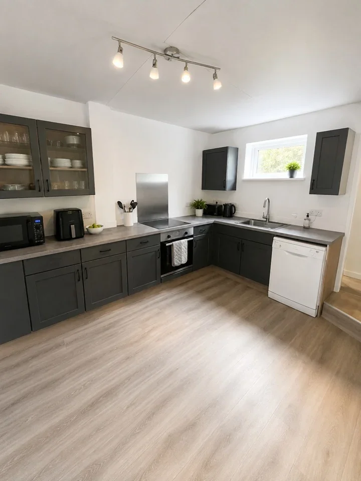 House Malthouse Lane in Surrey Heath