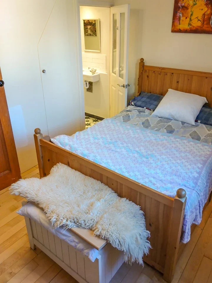 Room Forge Lane in Gravesham