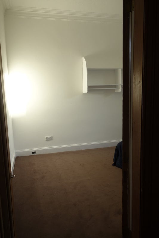 Room Elie Street in Glasgow