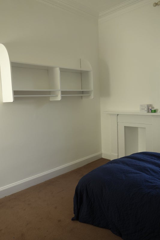 Room Elie Street in Glasgow