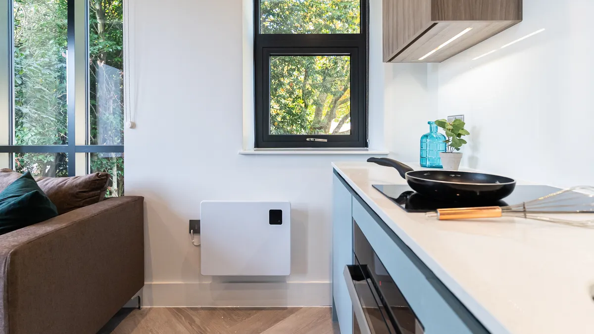 Flat BROOKLANDS ROAD in Sale