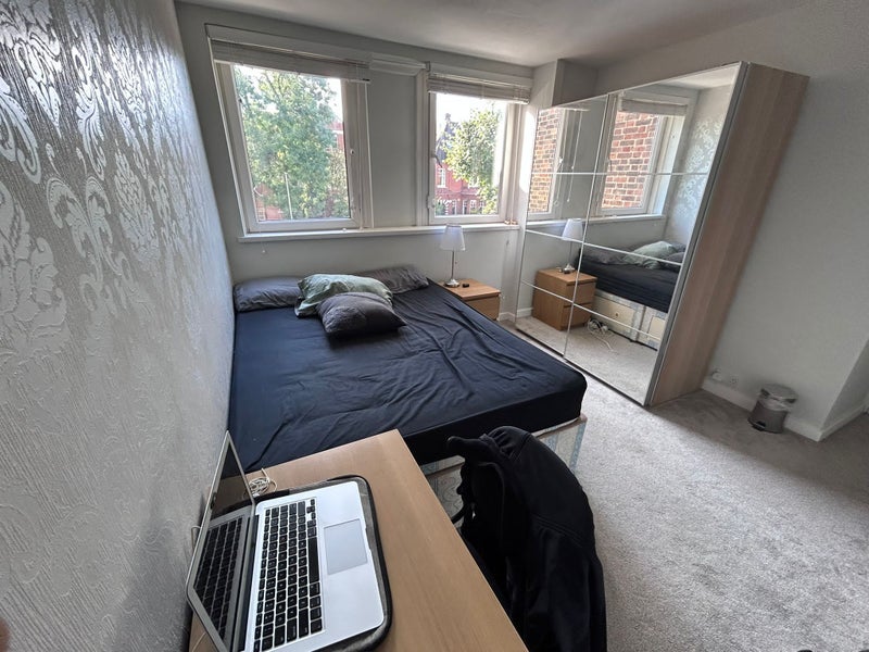 Room Cambalt Road in Greater London