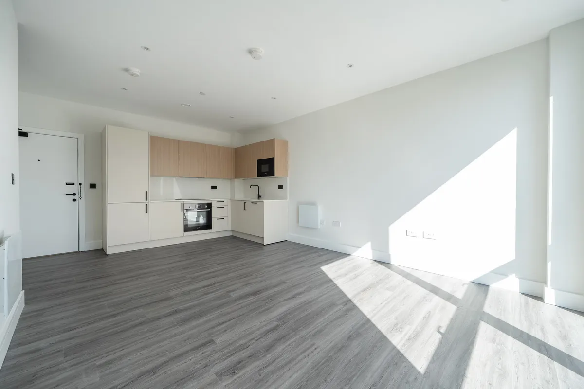Flat Hargrave Road in Maidenhead