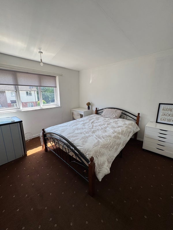 Room Blakeney Road in Bristol