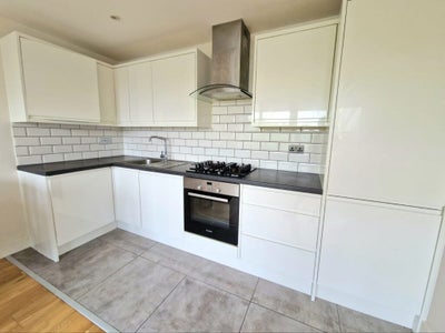 Flat London Road in Bracknell