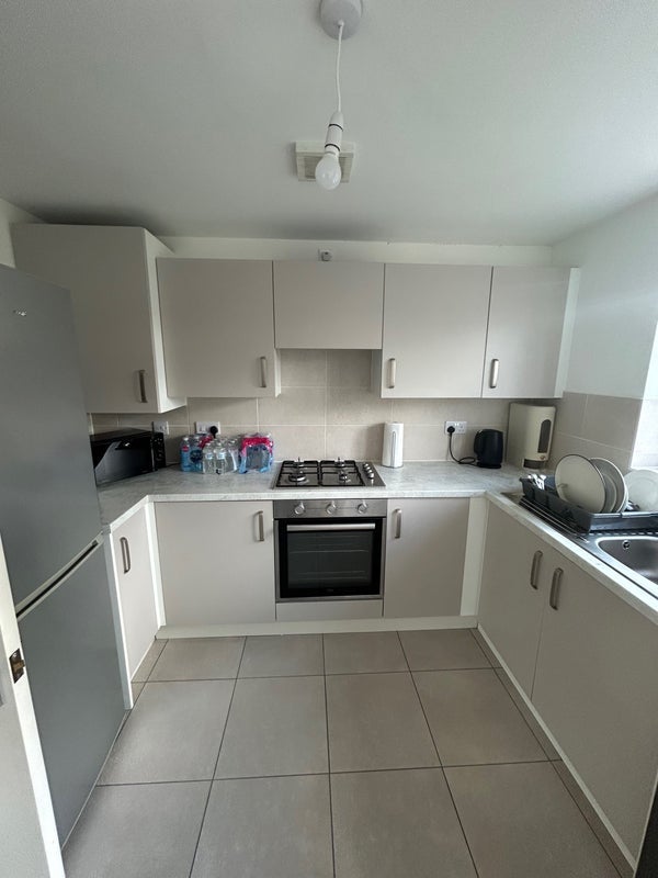 Room Beaconsfield Road in Milnrow