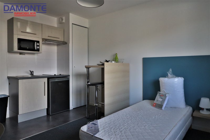 Room Avenue Pierre Brossolette in Troyes
