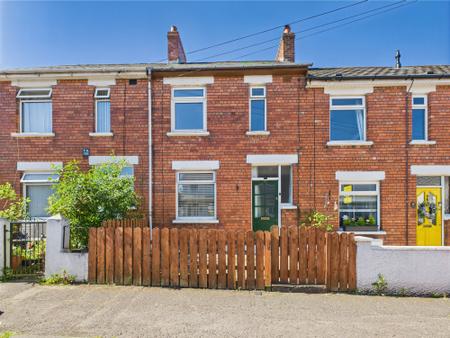 House Dunraven Crescent in Belfast