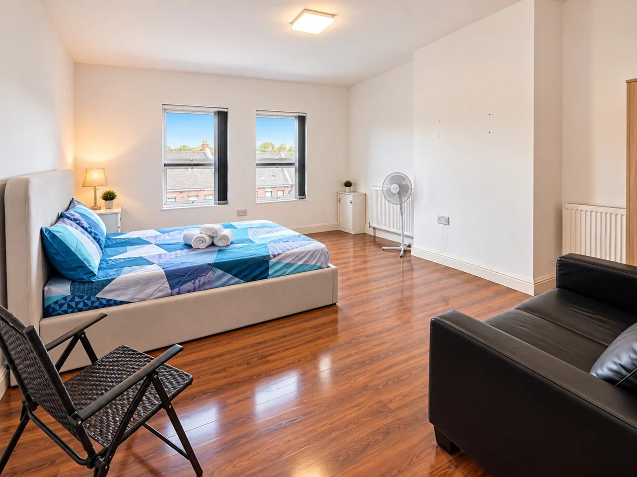 Room Emerald Close in Greater London