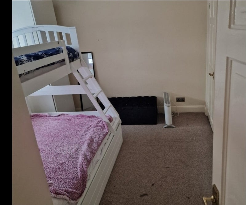 Room Audley Way in Basildon