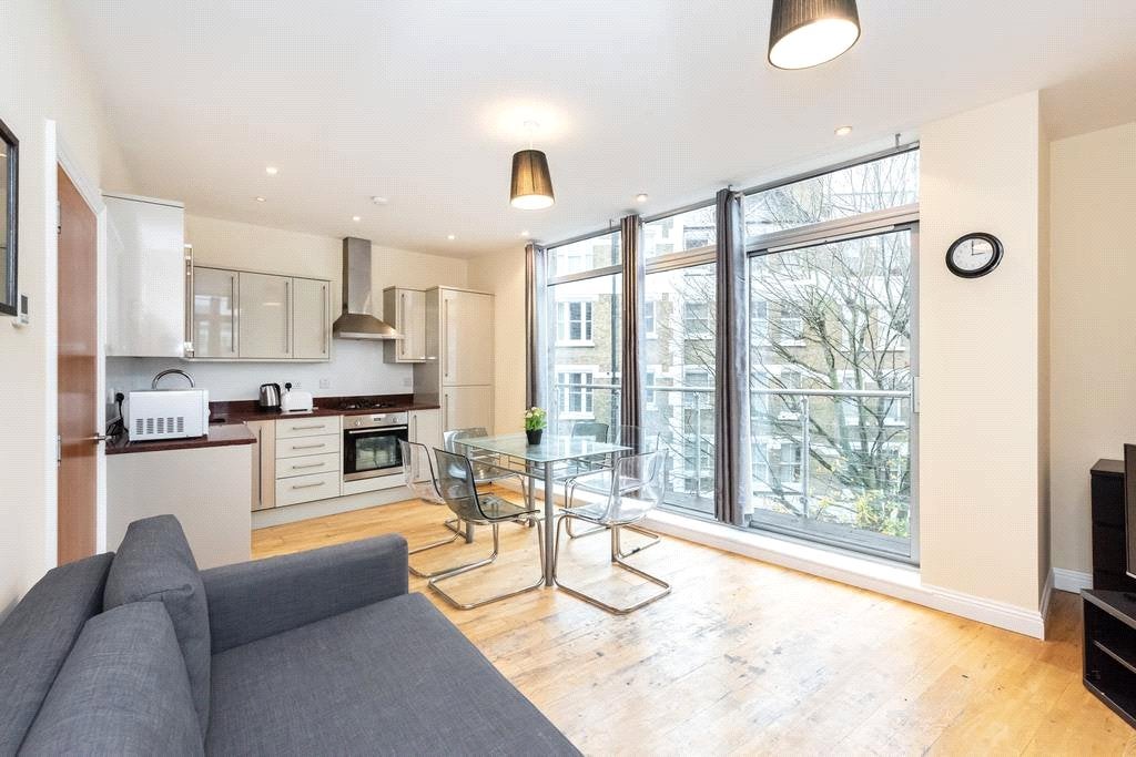 Flat Laystall Street in Greater London