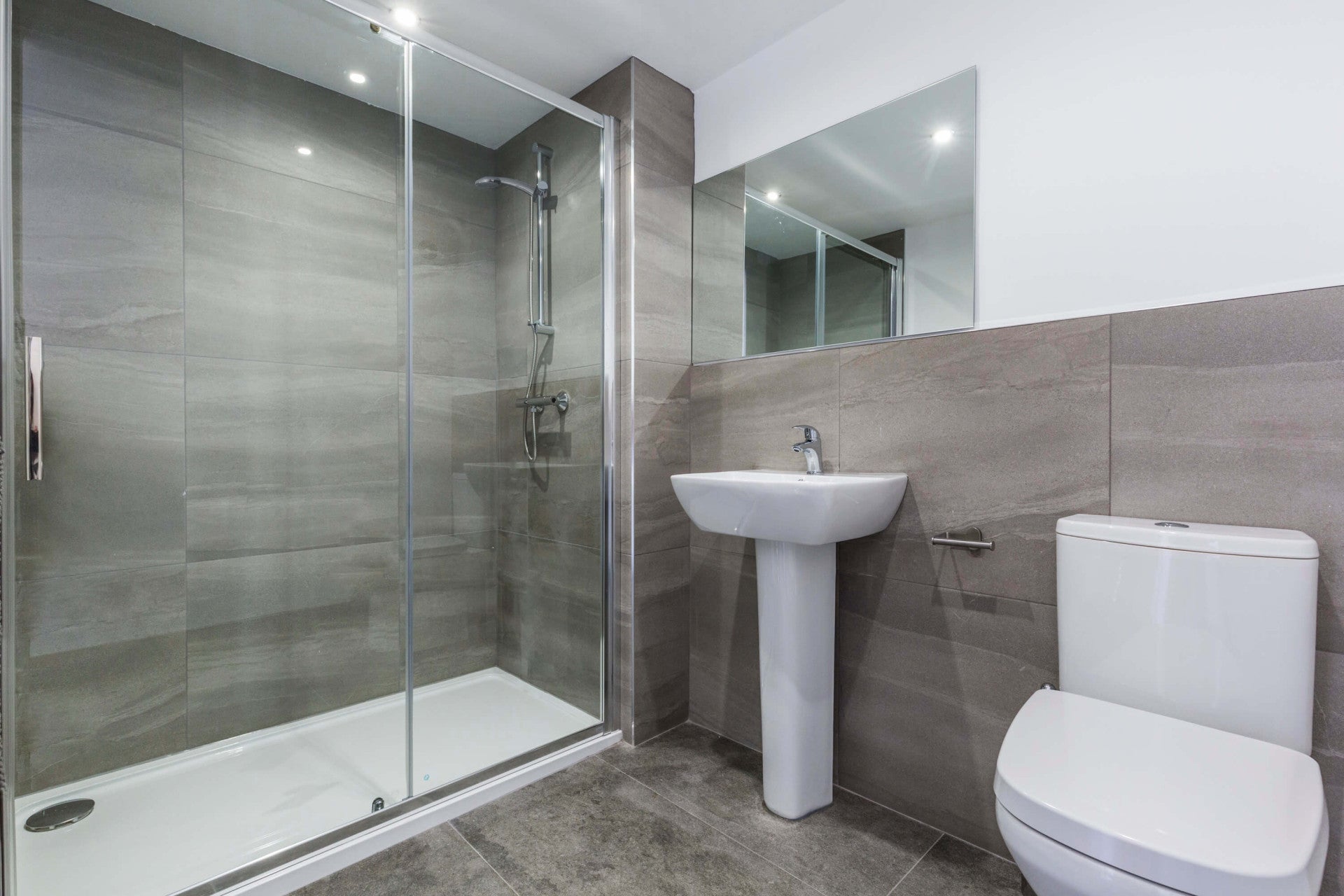 Room Winfield Grove in Leeds