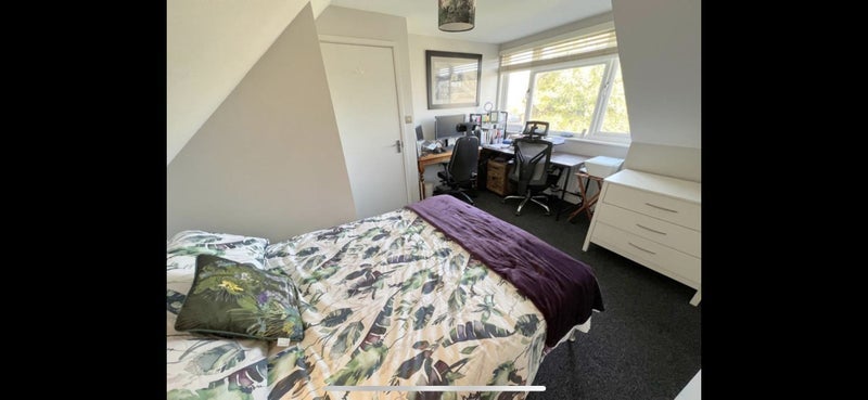 Room Herm Road in Poole