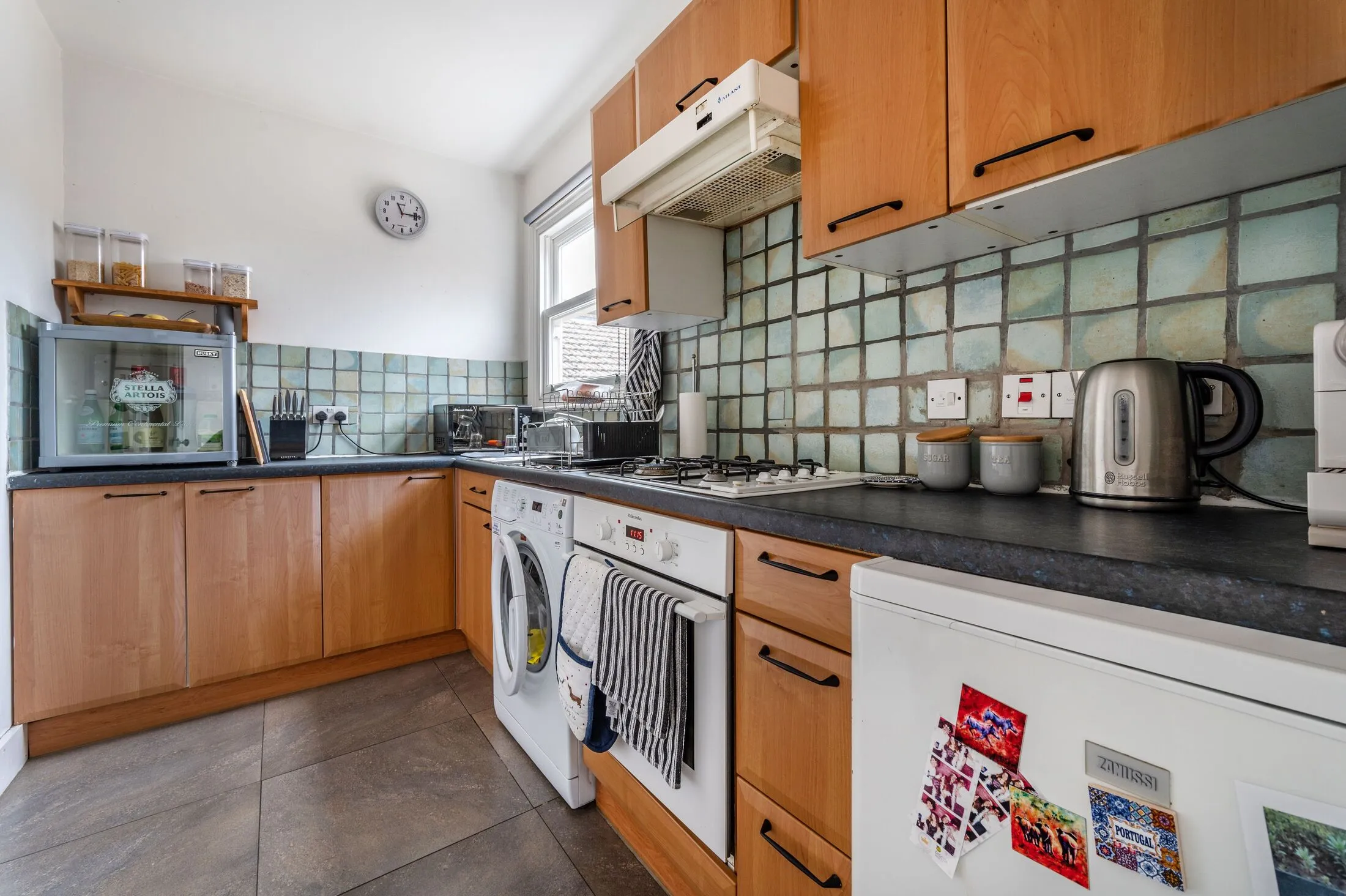 Flat Edgeley Road in Greater London
