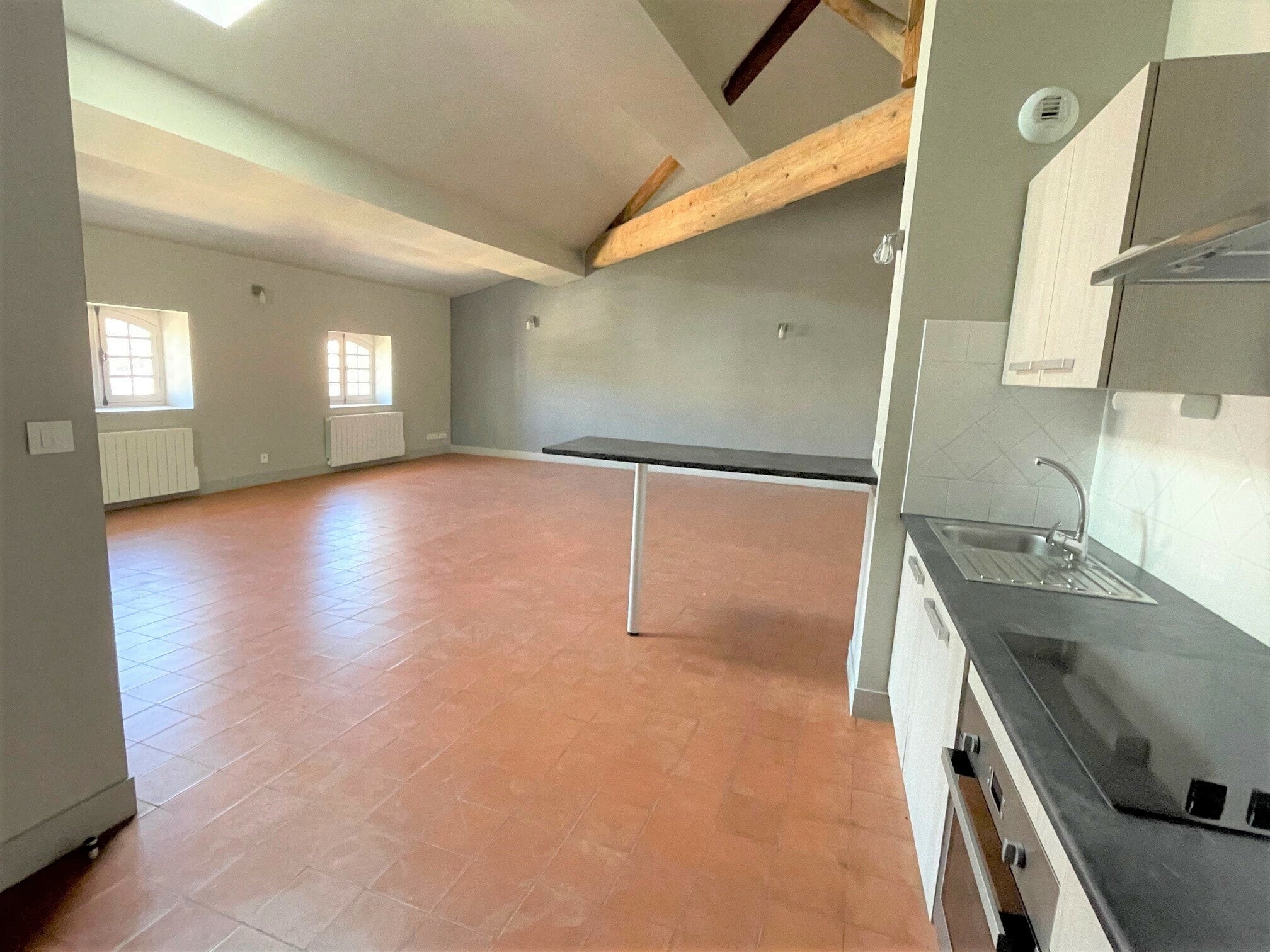 Appartement Rue des Bénédictins à Nîmes