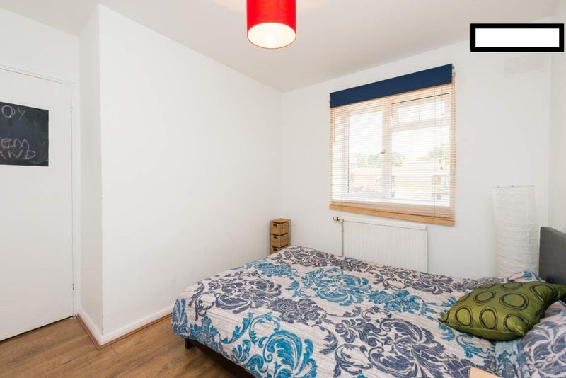 Room Brunel Walk in Greater London