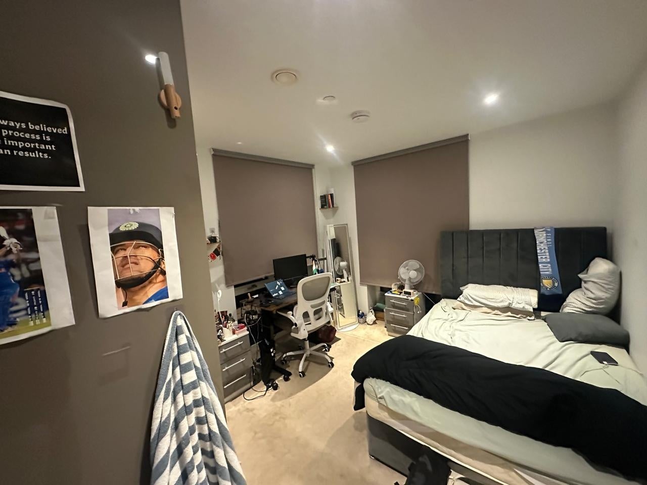 Room Sayer Street in Greater London
