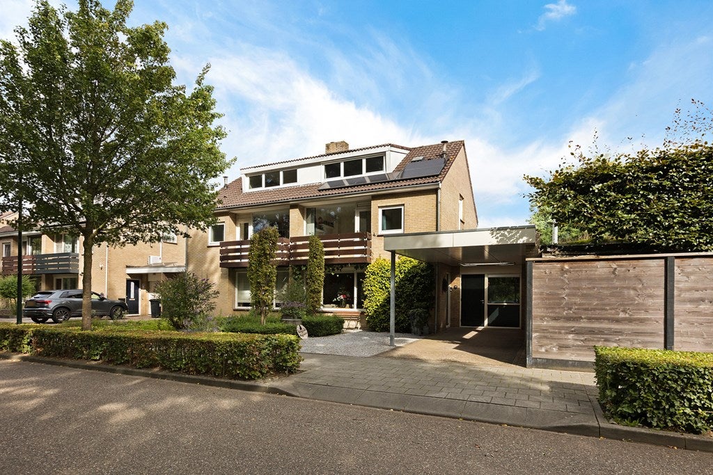 Huis Lijsterbeslaan 90 in Valkenswaard
