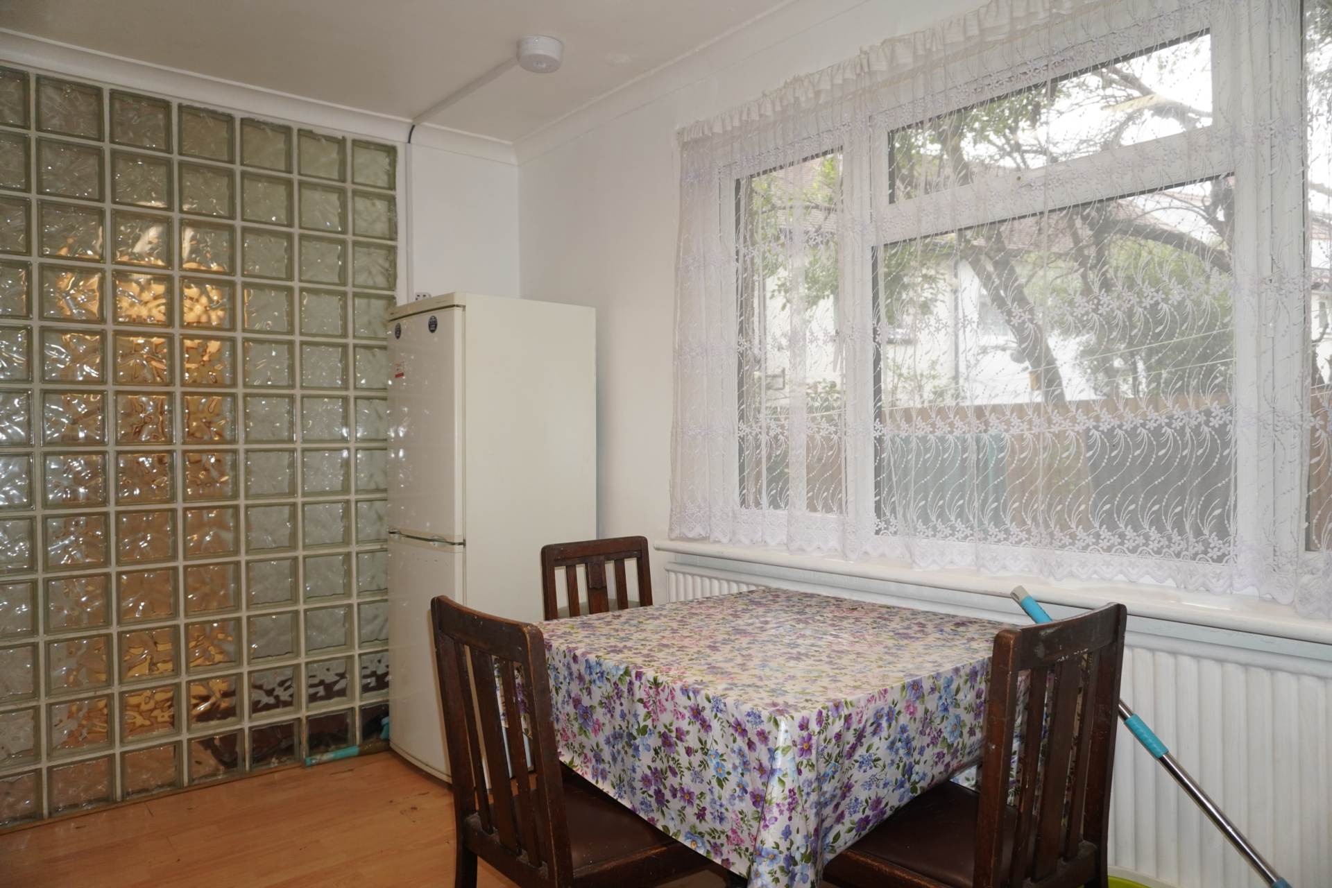 House Berry Way in Greater London