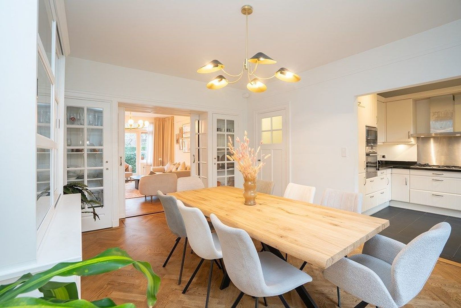 Woonhuis aan de Parkweg in Voorburg (2271 BJ)